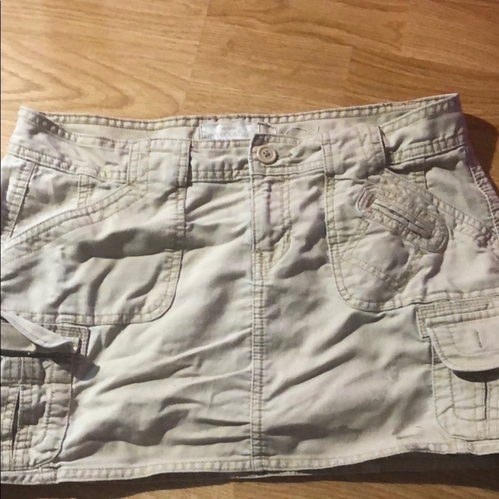 A almost brand new cargo skirt from Aeropostale